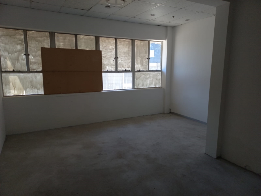 To Let commercial Property for Rent in Paarden Eiland Western Cape